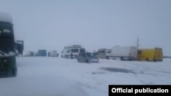 Бишкек-Ош автоунаа жолу, Төө-Ашуу. 