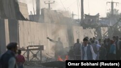 تظاهرات ساکنان منطقه قابل بای بعد از حمله انتحاری بالای کمپ گرین ولیج