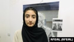 دیانا عضو تیم رباتیک دختران ولایت هرات