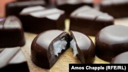 Agar hayotni shokolad qutisiga o‘xshatsak, ayrim ukrainalik qandolatchilar qutidan tashqarida yaxshiroq fikrlaydi.