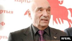 Аляксандар Камароўскі