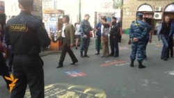 Полиция мигранттарды текшерүүдө