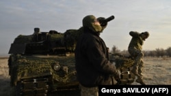 Танкісти 33-ї окремої механізованої бригади Сухопутних військ України беруть участь у польових навчаннях, жовтень 2024 року