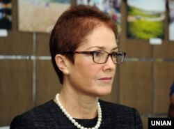 Марі Йованович