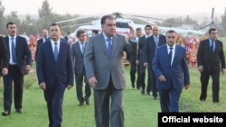 Эмомали Рахмон баштаган аткаминерлер. 12-август, 2017-жыл