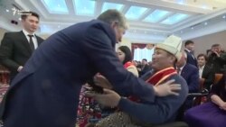 "Азаттыктын" каарманы "Даңк" медалын алды