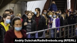 Минулої доби 73 людини померли, 4 693 – одужали