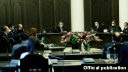 Armenia -- Prime Minister Nikol Pashinian chairs a meeting with senior law-enforcement and judicial officials, Yerevan, November 30, 2020.