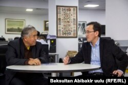 Эрлан Сапарбаев менен Бекташ Шамшиев.