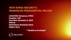 Syrians enter presidential palace in Damascus on December 8th after Bashar al-Assad's departure. 