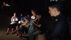 Савченко провела ніч разом із родичами незаконно затриманих українців