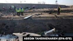 Уламки літака Boeing 737 авіакомпанії «Міжнародні авіалінії України», який зазнав катастрофи в Ірані, 8 січня 2020 року