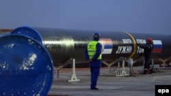 Сербияда "Түштүк агымдын" курулушу салтанаттуу башталган учур. 24-ноябрь, 2013-жыл. 