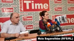 Грузинские правозащитники обвиняют министра по делам беженцев и ректора полицейской академии в нарушении «табачного законодательства»