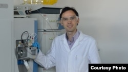 Рөстәм Хөсәенов