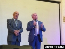 Ренат Харис (у) белән Равил Фәйзуллин