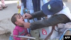 آرشیف، تطبیق واکسین ضد پولیو در افغانستان