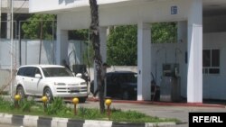 Правительство обязало владельцев машин с газовым оборудованием проходить раз в три года специальный техосмотр. Первую подобную проверку автовладельцы должны пройти до 1 апреля будущего года