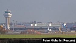 Британияда дрондор аэропорттон бир чакырым ыраак болушу зарыл.