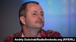 Максим Бахматов додав, що, скоріше за все, не братиме участі у виборах мера восени, прогнозуючи перемогу чинного мера. Водночас у перемозі «команди Кличка» він не впевнений