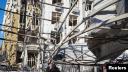 За даними місцевої влади, у місті є руйнування, пожежі та пошкодження цивільної інфраструктури, зокрема житлових будинків. Фото архівне 