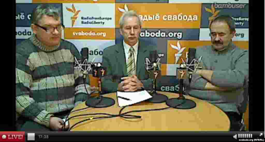 Валер Карбалевіч вядзе перадачу &quot;Экспэртыза Свабоды&quot; з удзелам&nbsp; юрыста Сяргея Балыкіна&nbsp; і старшыня незалежнага прафсаюзу радыёэлектроннай прамысловасьці Генадзя Фядыніча.