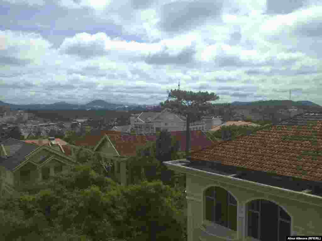 Расположенный на высокогорном плато город Далат. 27 июля 2013 года.