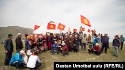 "Кемпир-Абаддагы" жердин берилишине каршылар чогулду 