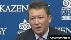 Қазақстан президенті Нұрсұлтан Назарбаевтың күйеу баласы Тимур Құлыбаев. Астана, қазан, 2010 жыл.