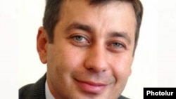 Владимир Карапетян