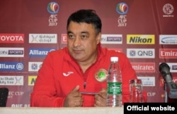 Муҳсин Муҳаммадиев, сармураббии дастаи "Истиқлол"