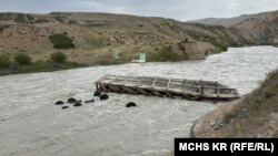 13-августта кыйраган “Куюш” көпүрөсү.