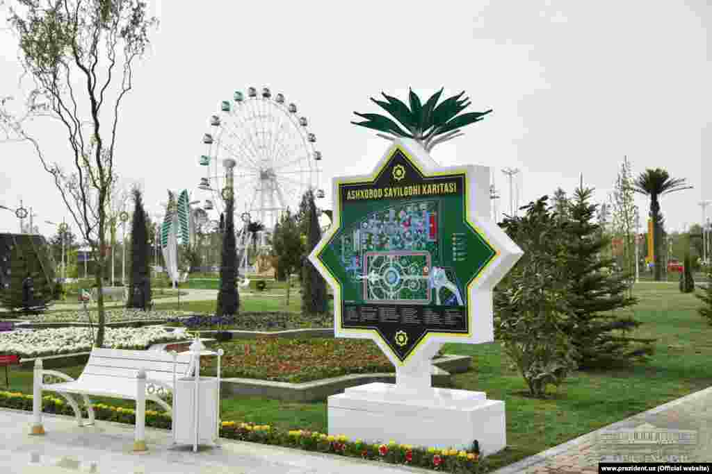 Элементы дизайна ташкентского парка напоминают архитектуру столицы Туркменистана&nbsp;