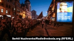 Під час маршу організації «Національні дружини», яка активізувала свої дії під час виборів президента України. Київ, 2 березня 2019 року
