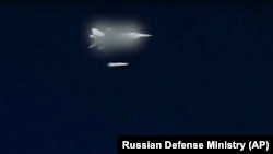 Ռուսական ՄիԳ-31 օդանավից արձակվում է «Կինժալ» գերձայնային հրթիռը, արխիվ