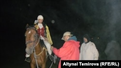 "Курманжан датка" фильмин тартуу учуру. 2012-жыл