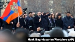 Армениянын премьер-министри Никол Пашинян эл алдына чыкты, 25-февраль,  2021-жыл.