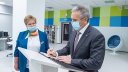 Алевтина Манкаева губернатор Александр Моор белән