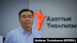 Жамгырбек Бөкөшев.