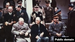 Уинстон Черчил, Франклин Рузвелт, Иосиф Сталин, Ялта саммити, 1945-жыл, февраль