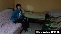 В комнате кризисного центра организации "Мой Дом". Темиртау, 16 апреля 2016 года.