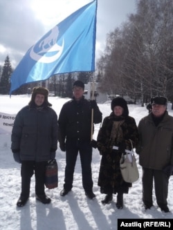 ТИҮ әгъзалары пикетта