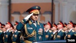 Сергей Шойгу на параде 9 мая 2016 г. в Москве