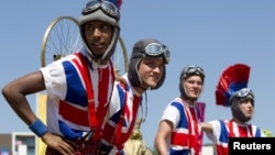 В Олимпийской деревне Лондона, 2012