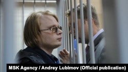 Дмитрий Богатов в суде 