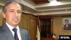 Шариф Раҳимзода, раиси Бонки миллии Тоҷикистон