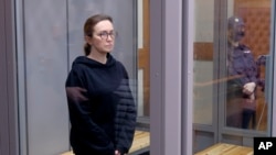 Ալսու Կուրմաշևան դատարանում, արխիվ