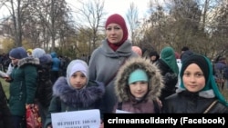 Флешмоб на підтримку затриманих активістів «Кримської солідарності» і дітей політв'язнів