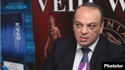  Арман Меликян