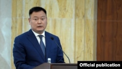 Дүйшөнбек Зилалиев.